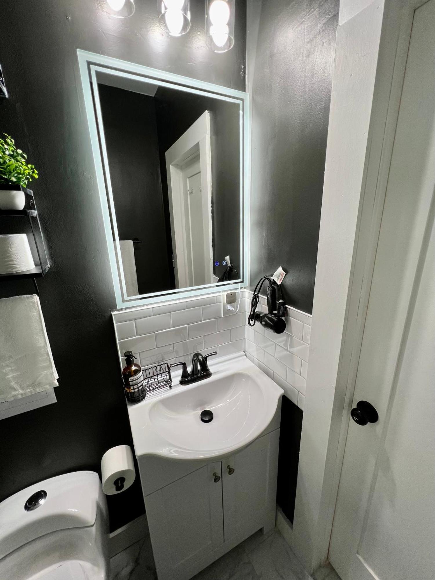 Charming 2Br 2Ba 10 Min Dt Airport By Lsp Homes Atlanta Esterno foto